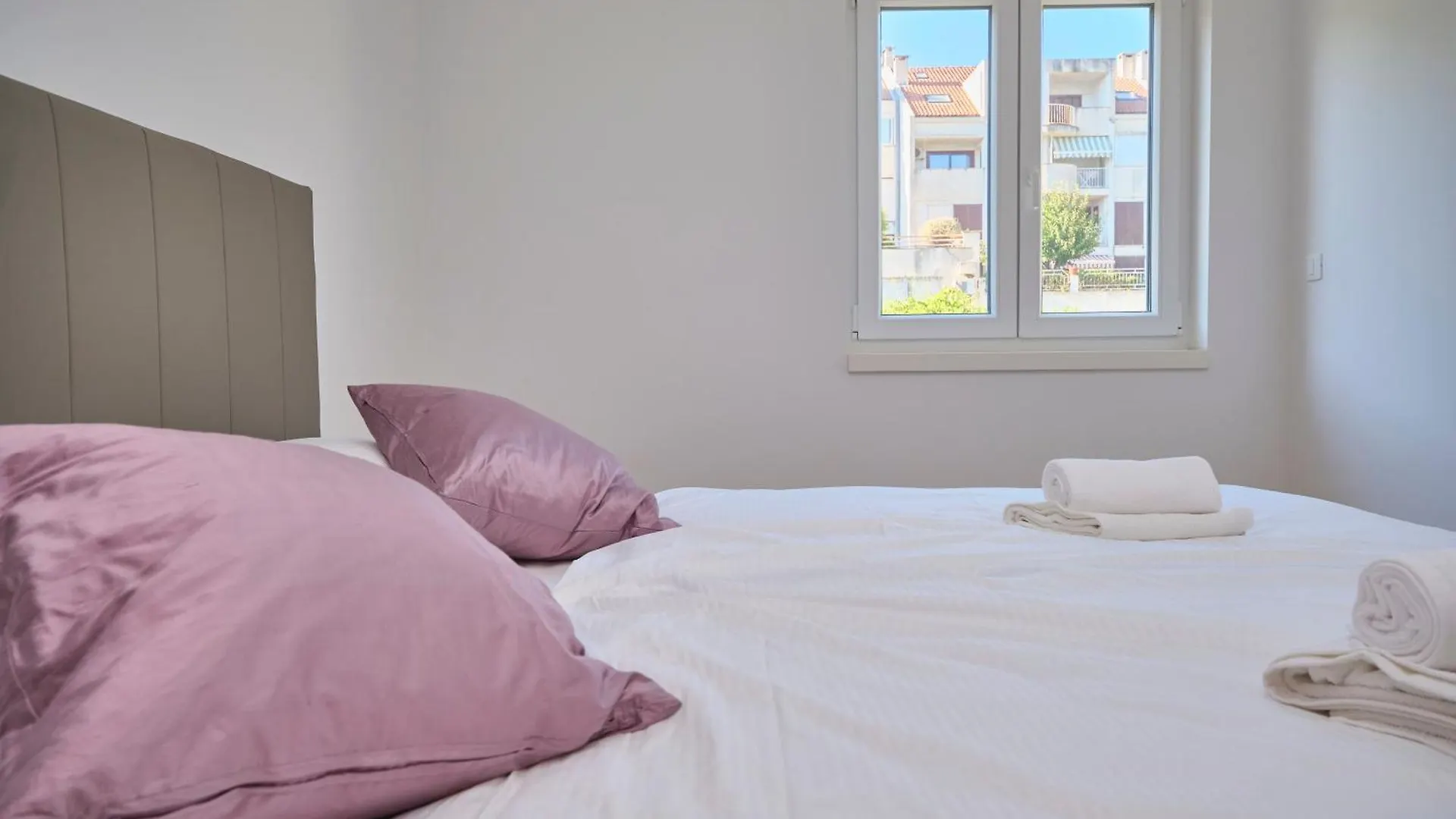 Tropic Night Apartment By Litto Split